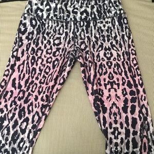 Zella Workout Capri Leggings
